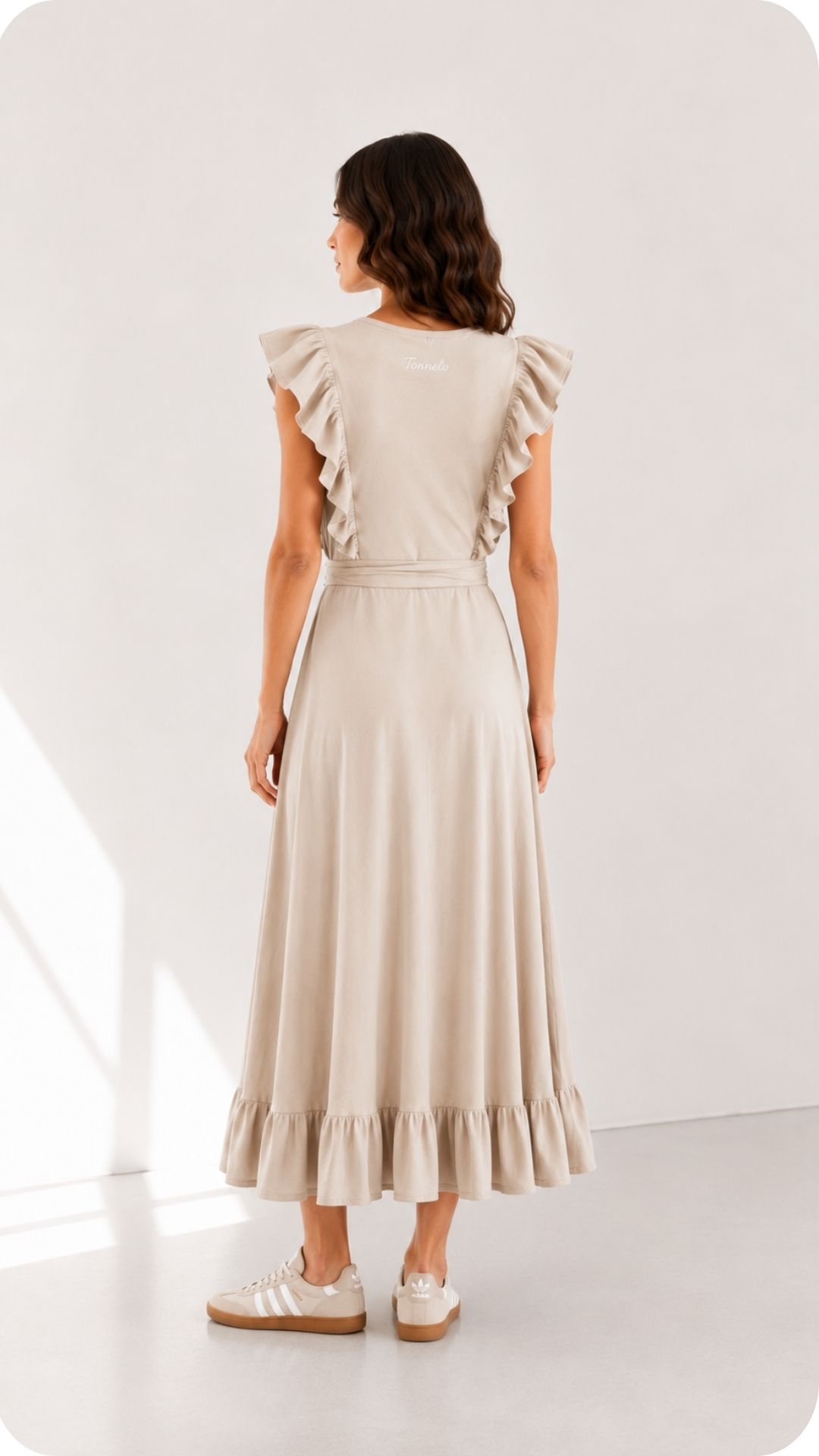 DONNEL India Elise – Elegant Maxi Dress